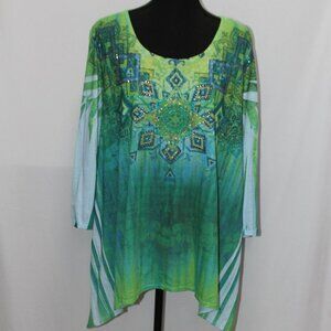 Avenue Women's Green and Blue Boho Knit Top